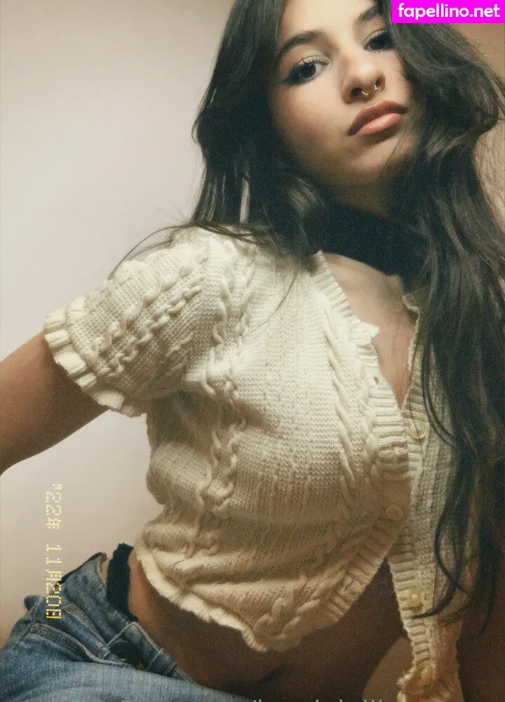 lovelylaauraa, lovelylolllaaaaaaa Nude Leaked OnlyFans Photo #PCp9wiD02p