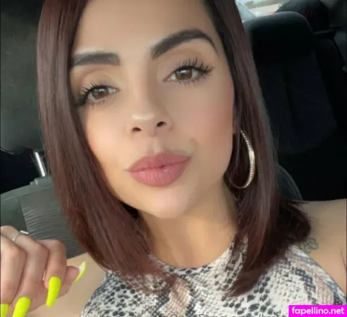 Lovelyme956 OnlyFans Thumbnail #EzBLepph0h