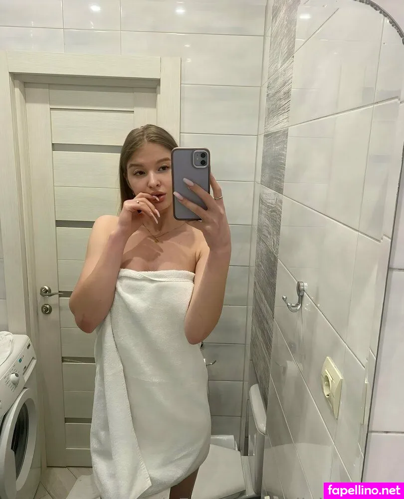 kamilalovely, lovelymila Nude Leaked OnlyFans Photo #9JChlSsARJ
