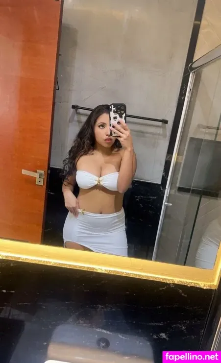 Lovelymira OnlyFans Thumbnail #gJvS7IYA8n