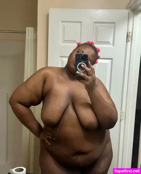 Lovelypeaches OnlyFans Thumbnail #1EX94ZAibx