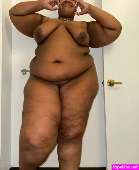 Lovelypeaches OnlyFans Thumbnail #VS1vUbnSZg