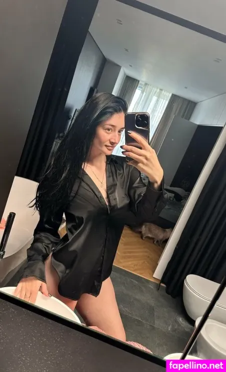 Lovelyqueen22 OnlyFans Thumbnail #ggwiXiY1bF