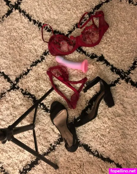 Lovelysem4 OnlyFans Thumbnail #6Y9iUiJAYL