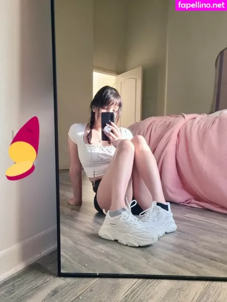 Lovelyspacekitten 1 OnlyFans Thumbnail #p313YCuyIm
