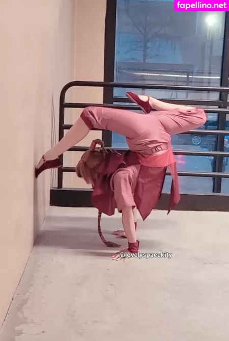 Lovelyspacekitten 1 OnlyFans Thumbnail #qjjRJKXRCj