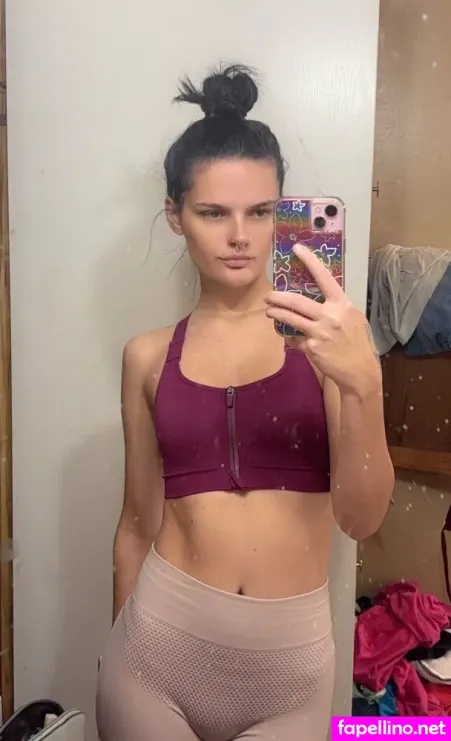 Lovelysyd04 OnlyFans Thumbnail #VmfLmChXhE