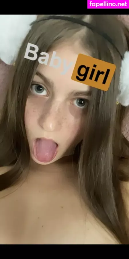 Lovelytinnaxo OnlyFans Thumbnail #zwAv7tsesE