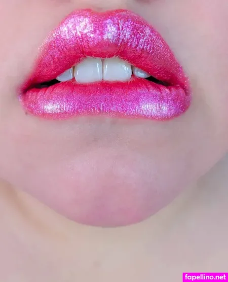 Lovelywatermelon1 OnlyFans Thumbnail #BNaIz3bJVW