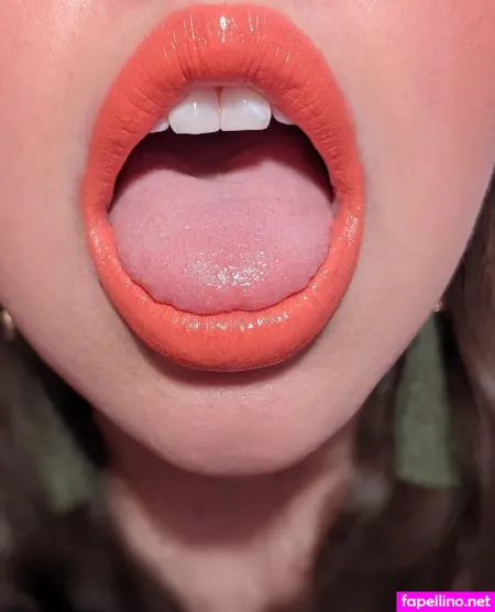 Lovelywatermelon1 OnlyFans Thumbnail #O3vd95Ihod