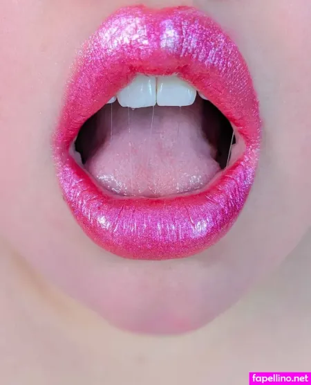 Lovelywatermelon1 OnlyFans Thumbnail #f9zzsGnOhI