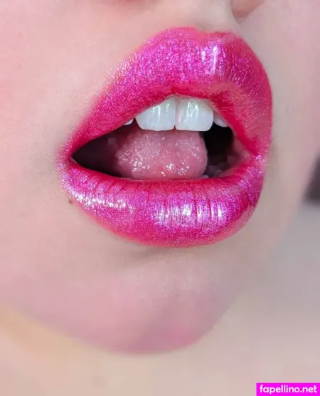 Lovelywatermelon1 OnlyFans Thumbnail #g2ngOnHGhz