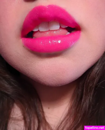 Lovelywatermelon1 OnlyFans Thumbnail #o4iGnG0gXh