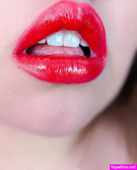 Lovelywatermelon1 OnlyFans Thumbnail #onMCgLvnZY