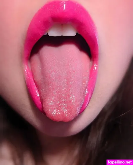 Lovelywatermelon1 OnlyFans Thumbnail #rpFWxqbwM6