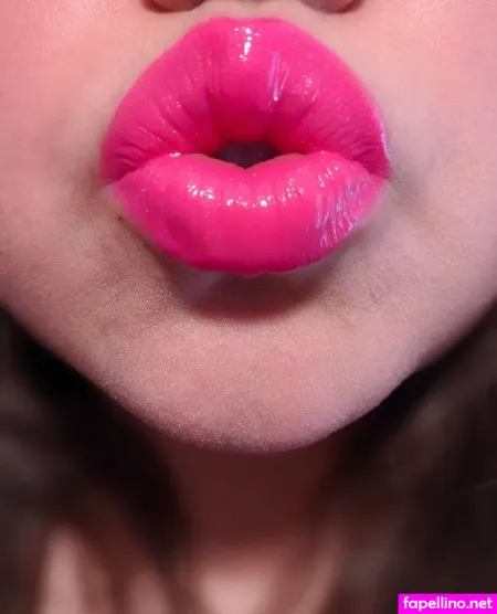 Lovelywatermelon1 OnlyFans Thumbnail #xtueDS8svw