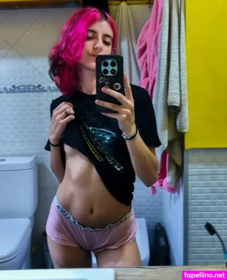 Loveme2bb OnlyFans Thumbnail #dLtGvQMqvq