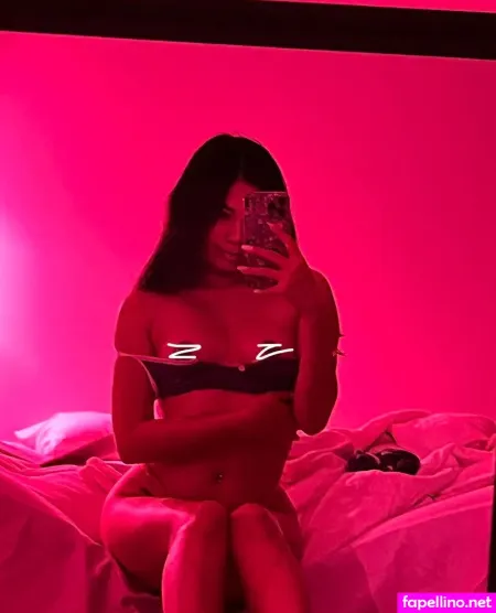 Lovemiamoree OnlyFans Thumbnail #DKRHBpC02c