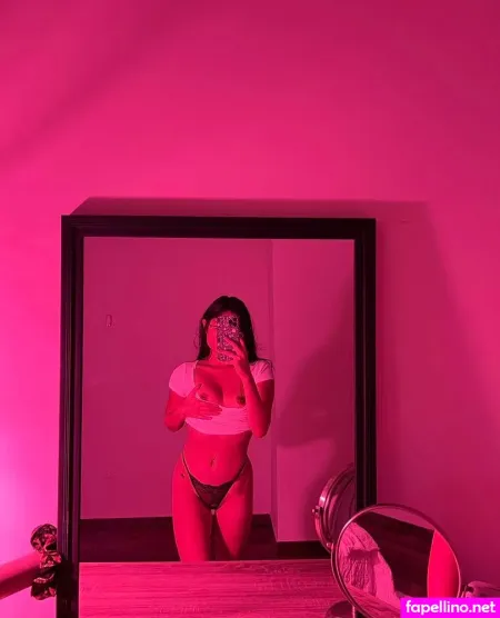 Lovemiamoree OnlyFans Thumbnail #SL7hJkX6ah