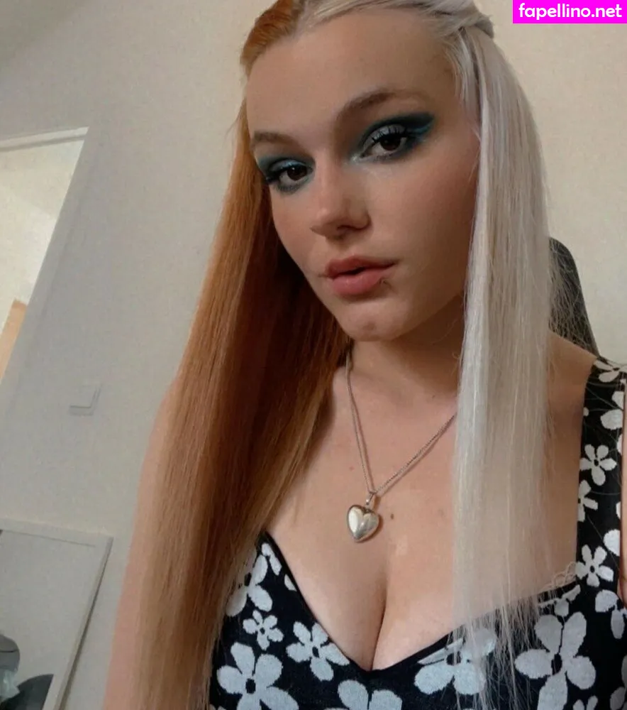 lisatje2000, lovergirl.1999 Nude Leaked OnlyFans Photo #hJp3bqFX4v