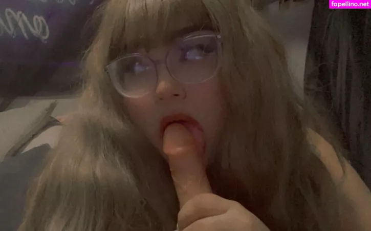 Lovergirllynn OnlyFans Thumbnail #t81ryxfgzh