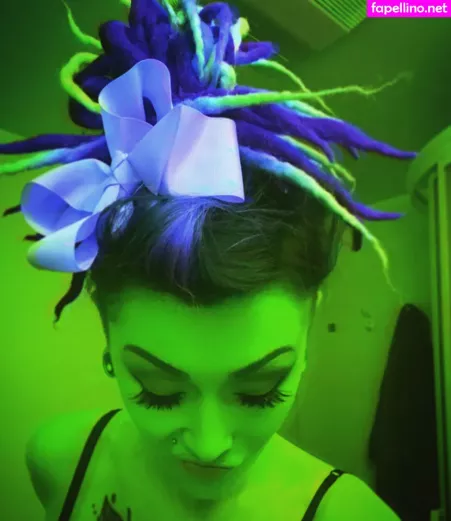 Lovesickfordick OnlyFans Thumbnail #7fUThK8Itc