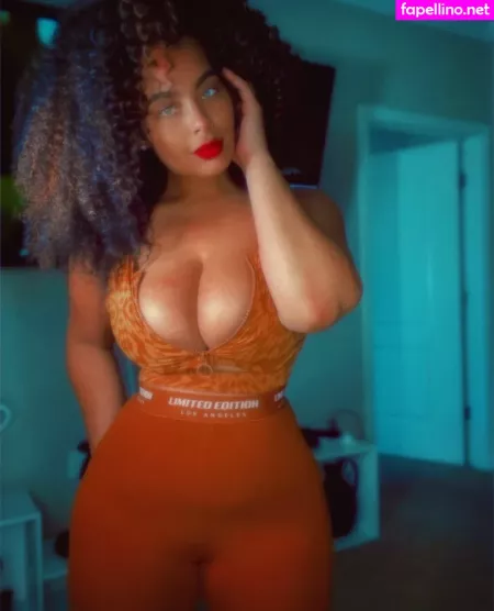 Lovesirensong OnlyFans Thumbnail #Y6xpWFCeXX