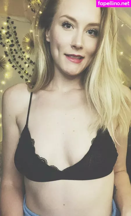 Lovewitch OnlyFans Thumbnail #KKON0p4I94