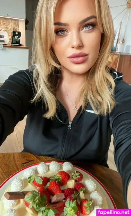 Lovewithanita OnlyFans Thumbnail #xepdsbNNHS