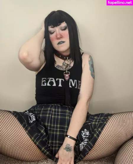 Lovexee OnlyFans Thumbnail #Y1zLnuIHsK