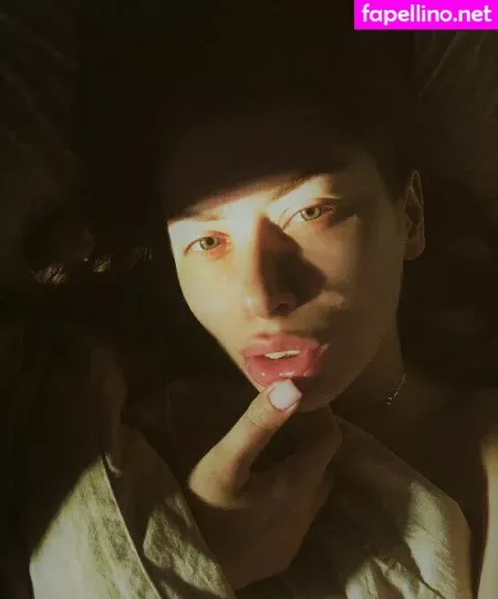 Loveyarina OnlyFans Thumbnail #YCftlsFJPm