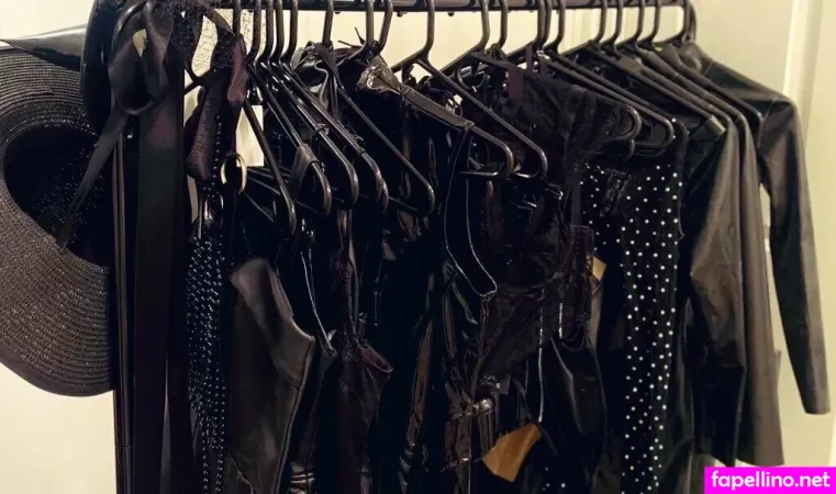 Loveylamiau OnlyFans Thumbnail #E45LpmIdjW