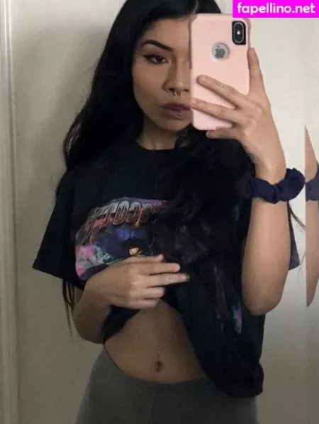Loveyoulesane OnlyFans Thumbnail #slkFMuZx6s