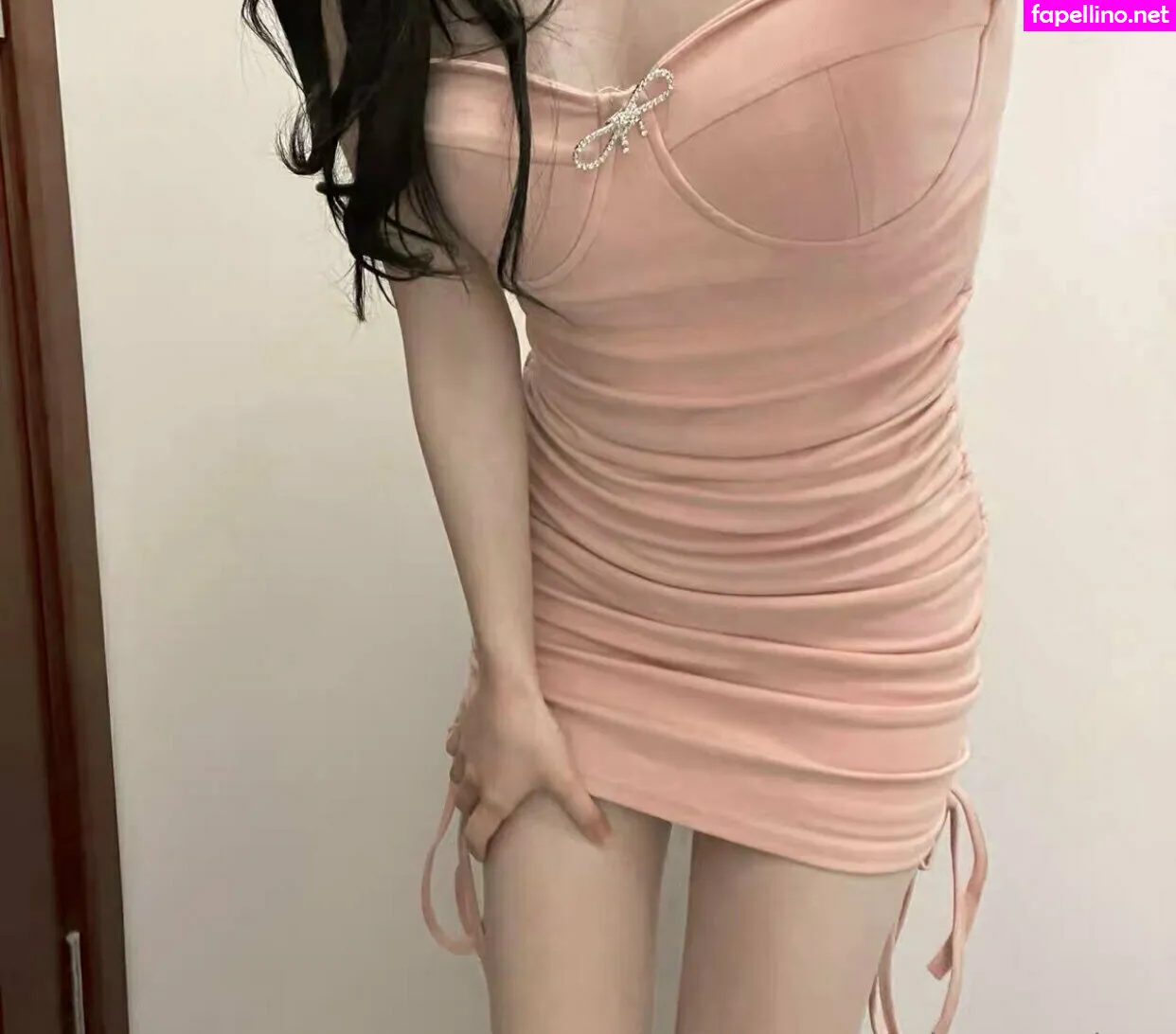 loveyumixxx, luv_um_om Nude Leaked OnlyFans Photo #1vXlJv62a2