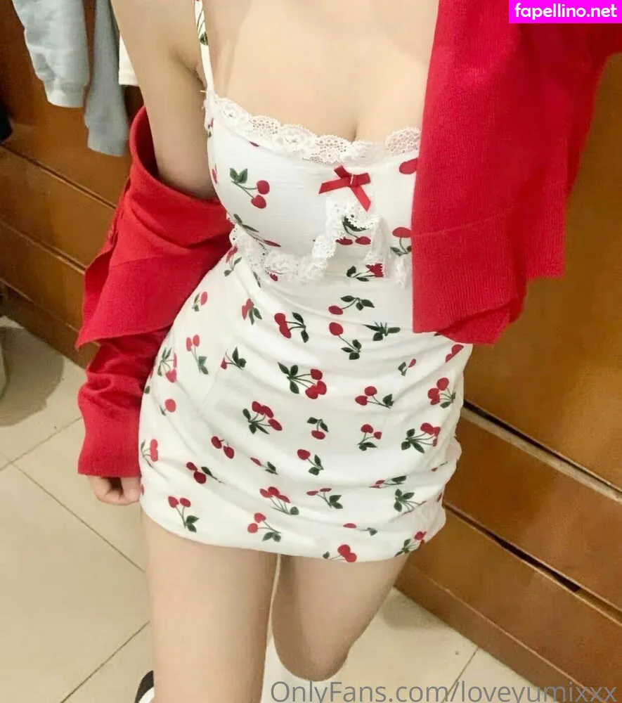 loveyumixxx, luv_um_om Nude Leaked OnlyFans Photo #KYs5POq2Nq