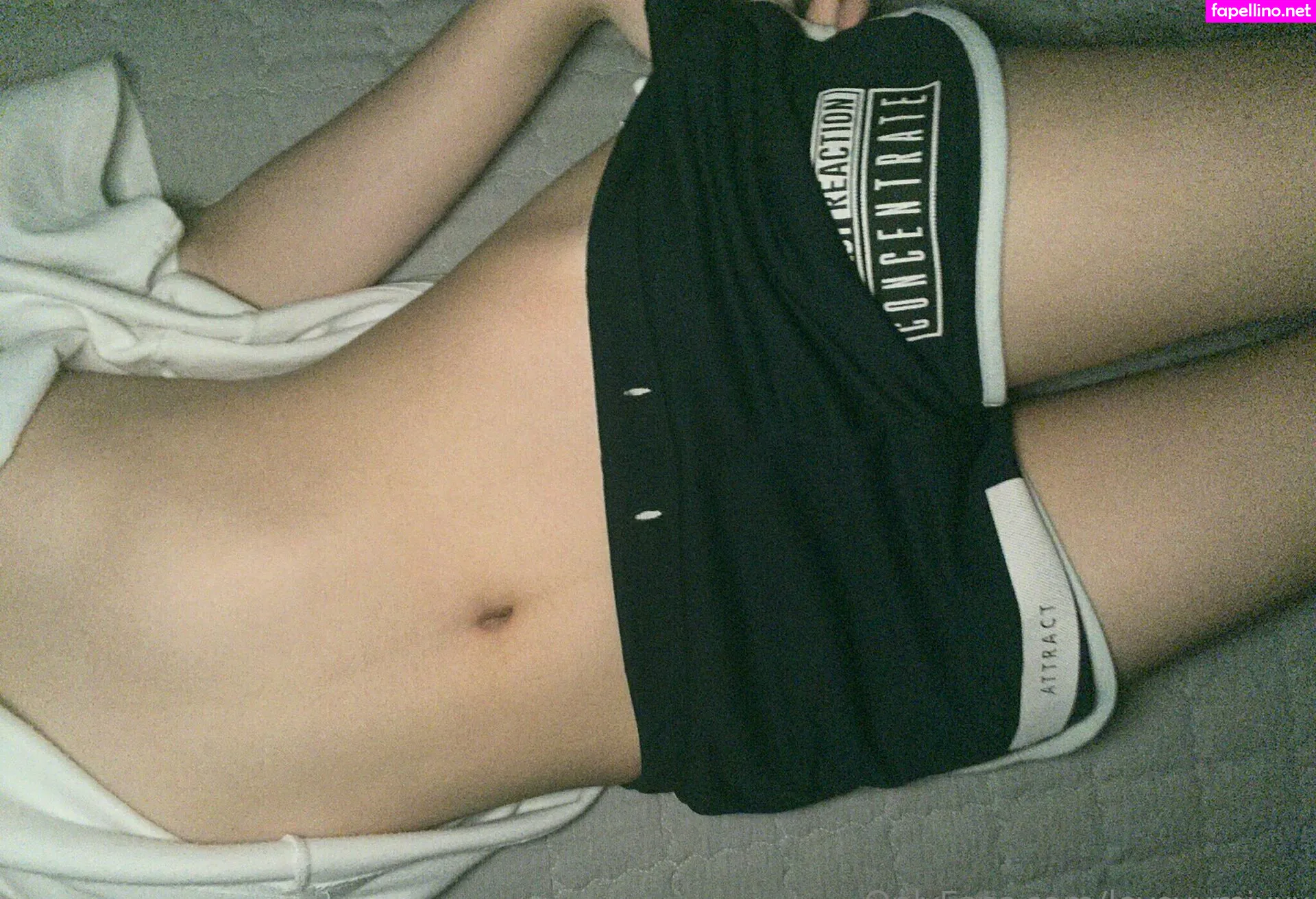 loveyumixxx, luv_um_om Nude Leaked OnlyFans Photo #efK181u7FZ