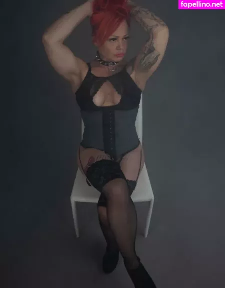 Loving Queent OnlyFans Thumbnail #xdXvobdx7L