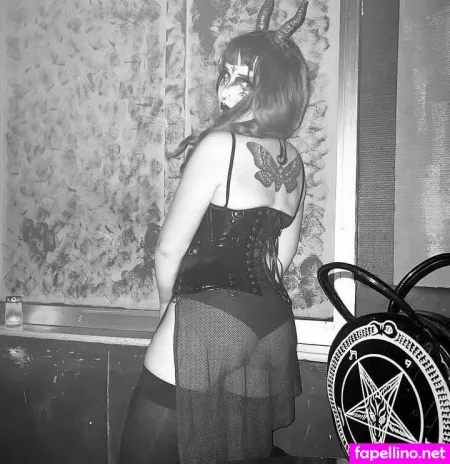 Lovingbats OnlyFans Thumbnail #C3cTN99EGJ