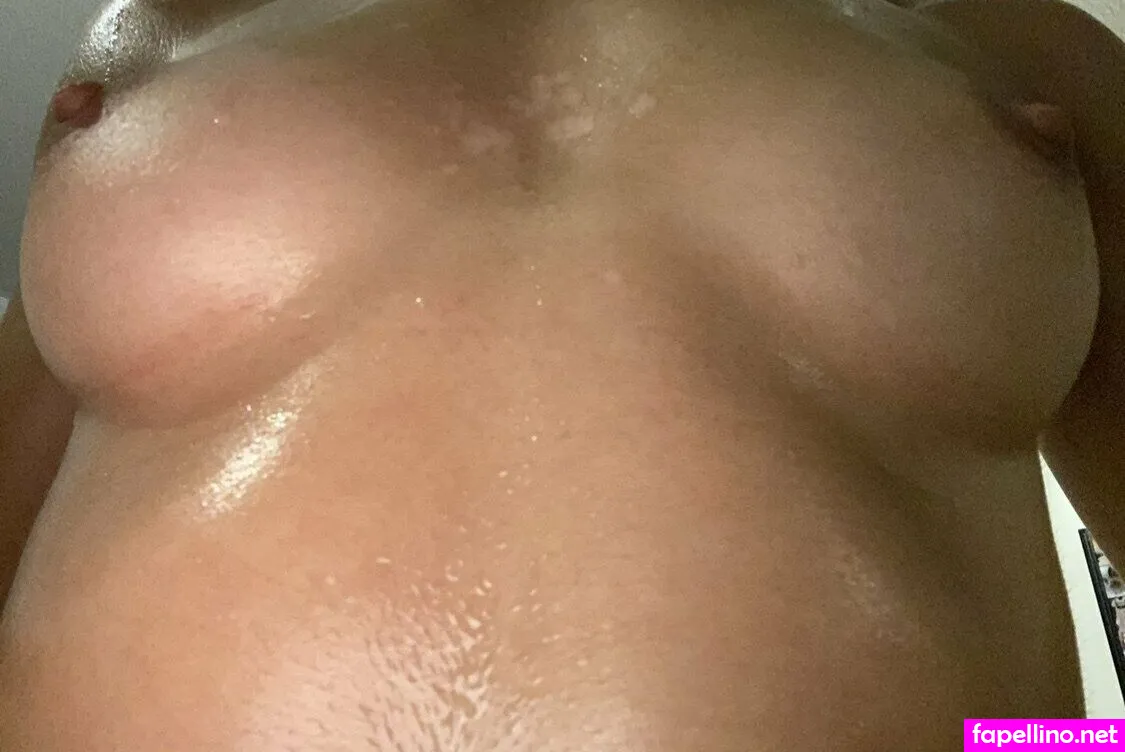 lovingthearoma Nude Leaked OnlyFans Photo #5XKau7Hwer