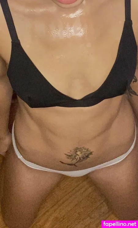 Lovingthearoma OnlyFans Thumbnail #Ztlz6Wi8x5
