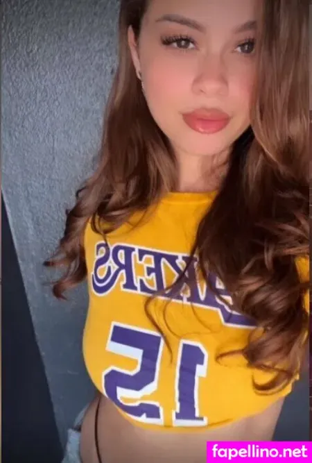 Lovlyeo OnlyFans Thumbnail #hJiWHB7UAi