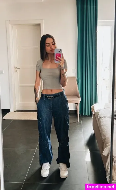 Loweasy OnlyFans Thumbnail #B7GxQvH9TH