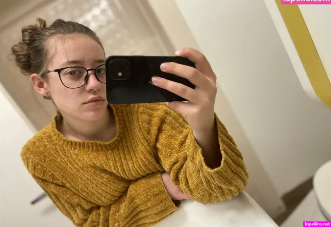 Lowylush OnlyFans Thumbnail #K8bUFrKsfq