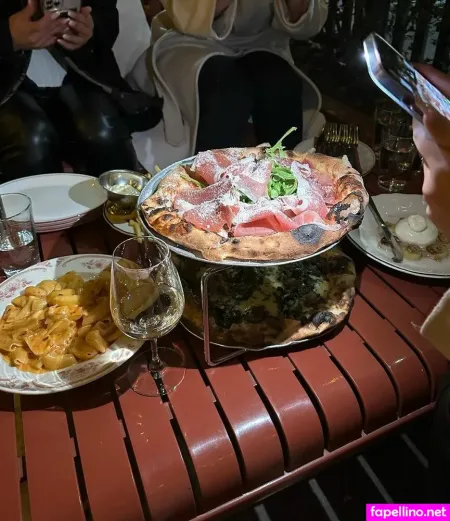 Loz OnlyFans Thumbnail #8OdknD9i5x