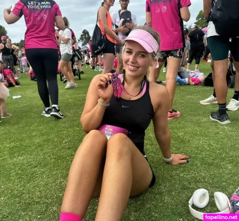 Loz OnlyFans Thumbnail #XYqW48pWZG