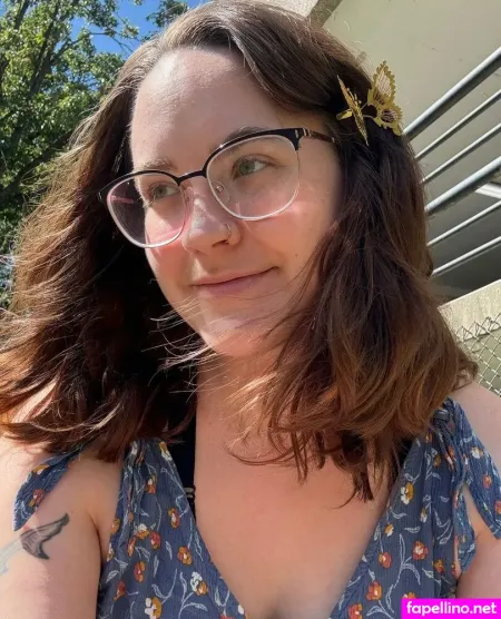 Lozzenge OnlyFans Thumbnail #zoHAhEwCqY