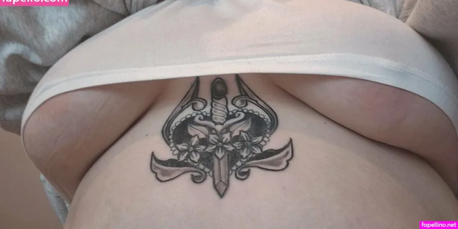 Lpchloe Main Profile Photo