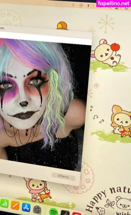 Ls Peek OnlyFans Thumbnail #oOwv8TT3uN