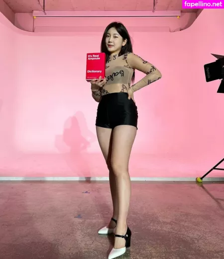 Lsoojung OnlyFans Thumbnail #1M0jl5PoRE