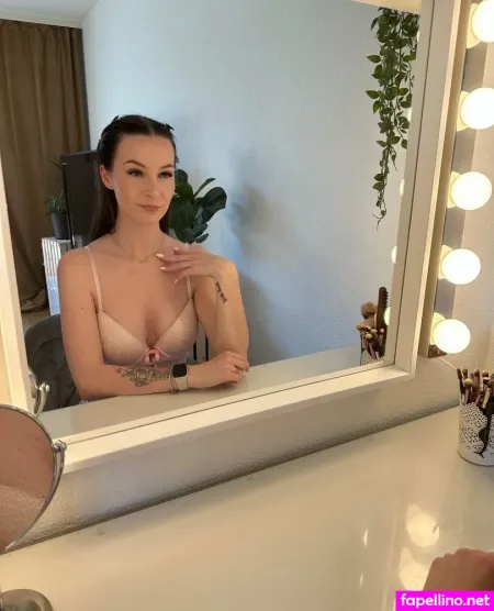 Lu Lux OnlyFans Thumbnail #onomwX52Jw